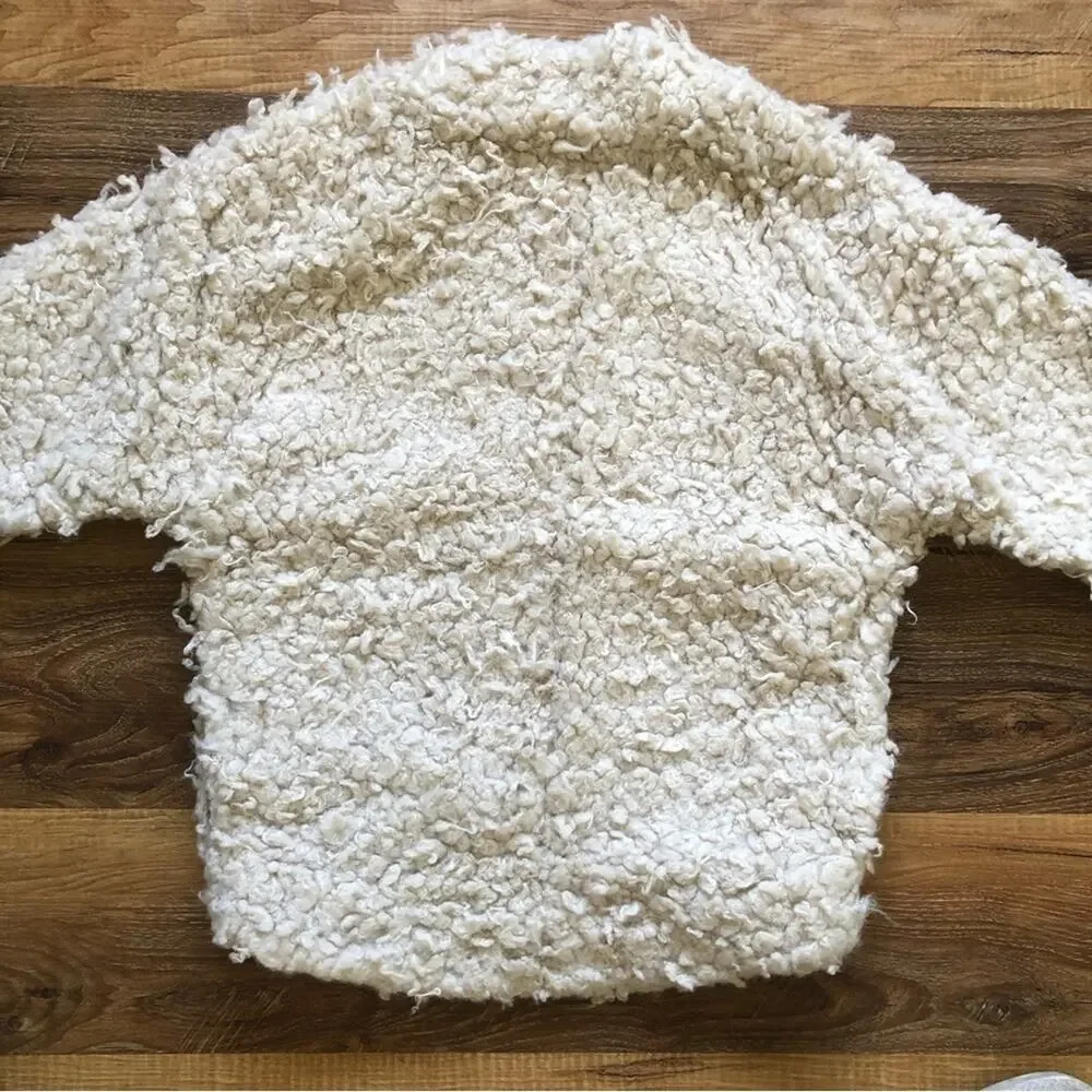 Old Navy🍁Girls’ Shag Jacket Cream Boho Comfy Size 8